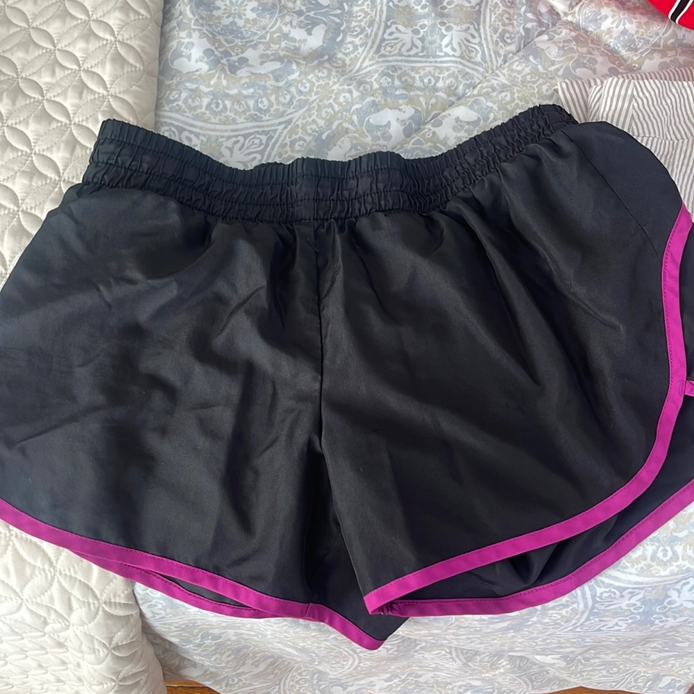 Running shorts